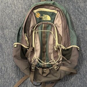 The North Face Gray Backpack Outdoor-Ready Design